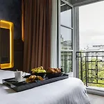 & Oceania Le Conti Hotel