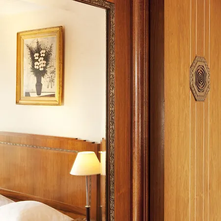 Hotel & Oceania Le Conti Brest