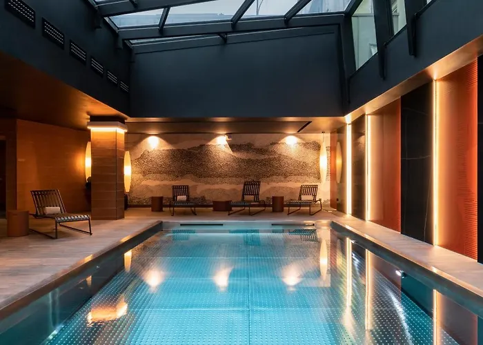 Le Continental Hotel 4*