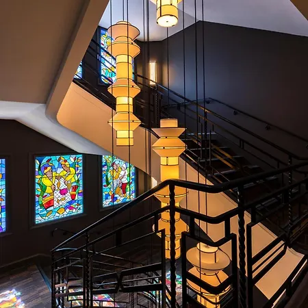 Hotell & Oceania Le Conti Brest