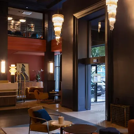 & Oceania Le Conti Hotel Brest