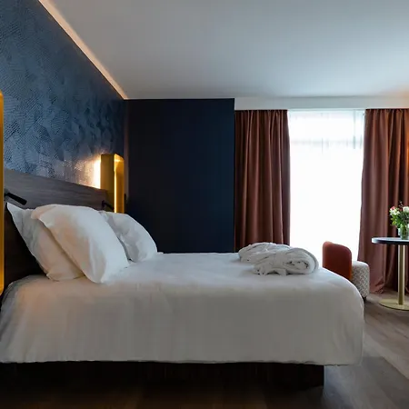 & Oceania Le Conti 4* Brest