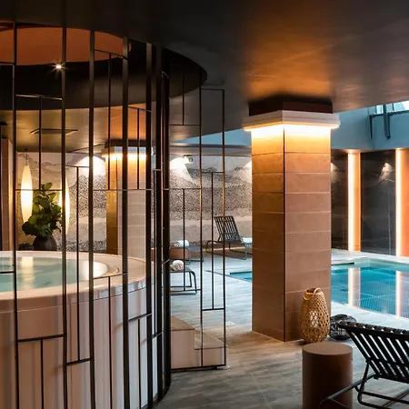 & Oceania Le Conti Hotell 4*