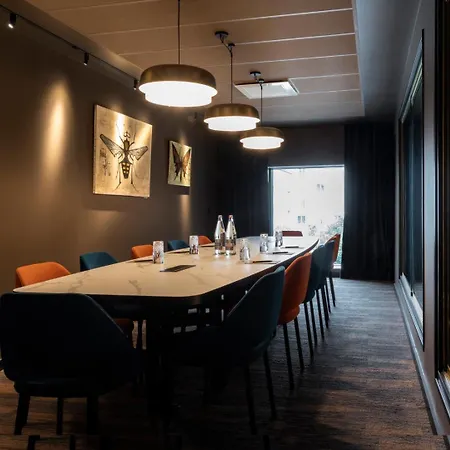 Hotel Hôtel&spa Oceania Le Conti 4*