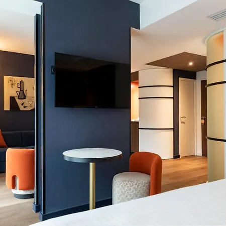 Hotel & Oceania Le Conti