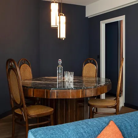 Hotel & Oceania Le Conti