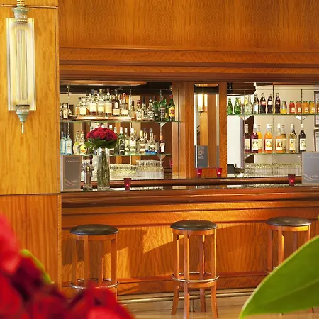 Hôtel&spa Oceania Le Conti Hotel 4*