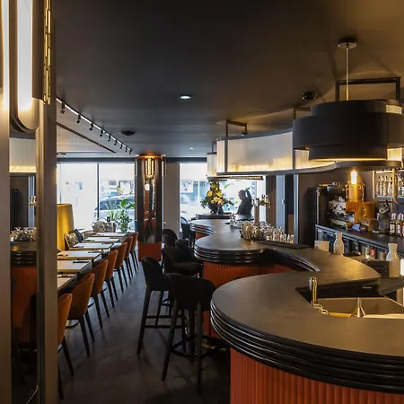 Hotel Hôtel&spa Oceania Le Conti Brest