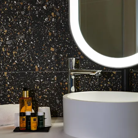 Le Continental 4*