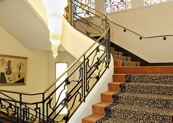 & Oceania Le Conti Brest